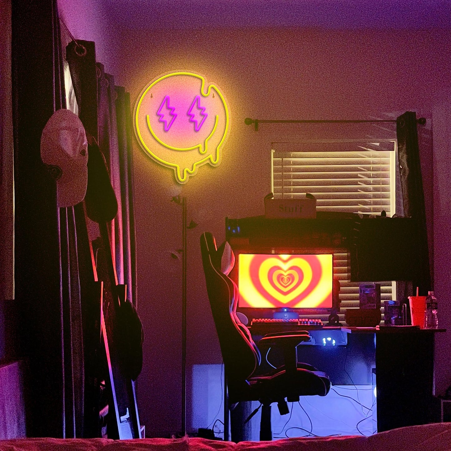 JIARODEY Melting Smile Face Neon Sign Dimmable Melted Smiling Face Neon Signs for Wall Decor Neon Smile Light Signs for Kids Room Party Bedroom Wall Art Decor USB Powered Holiday Gift
