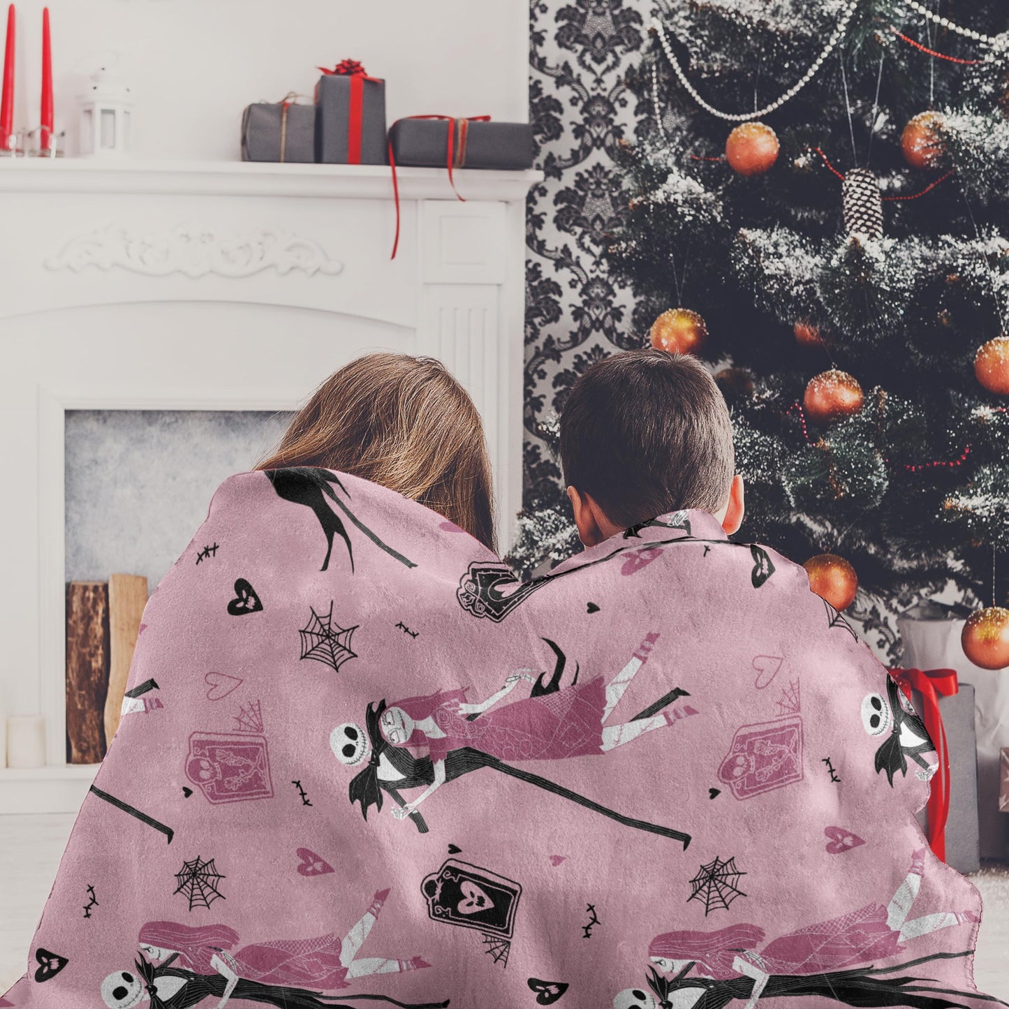 Disney Nightmare Before Christmas Silk Touch Throw Misfit Tango 50" x 70" Fleece Blanket