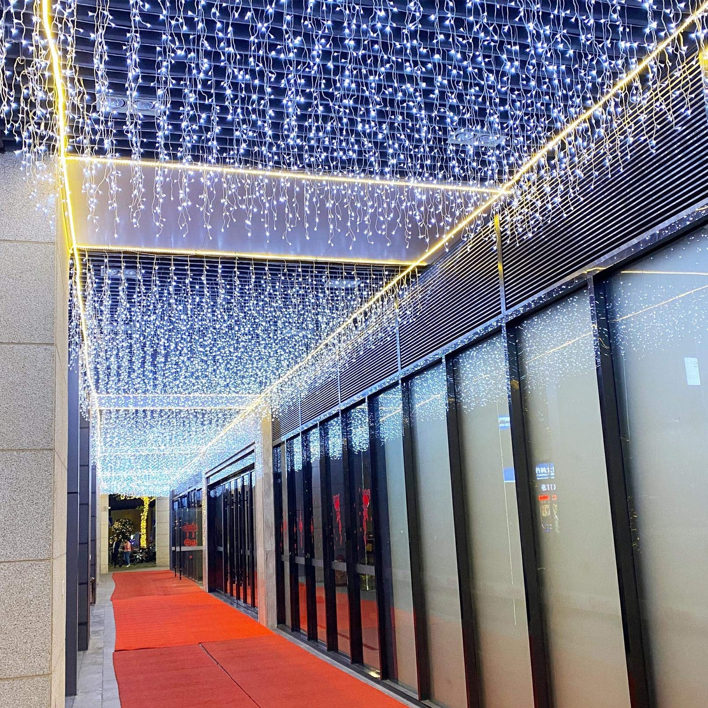 ZIMINGU Icicle Dripping Lights, 13FT 144 LEDs 8 Modes Christmas Connectable Twinkle Window Curtain Fairy Waterfall Diwali Ceiling String Lights for Outdoor Indoor Decorations (Cool White, 4X0.6M)