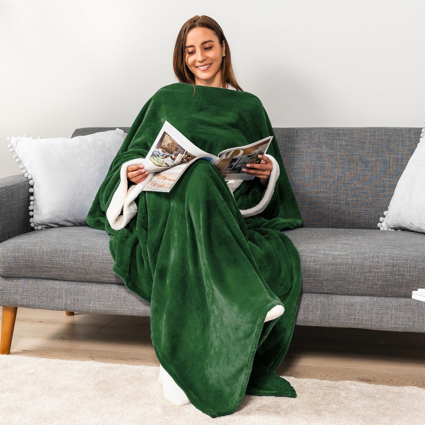 PAVILIA Wearable Blanket with Sleeves & Pocket for Women & Men, Soft Fleece Snuggle Throw with Sherpa Trim, Cozy TV Couch Robe, Gift Ideas for Mom & Wife, Dark Green
