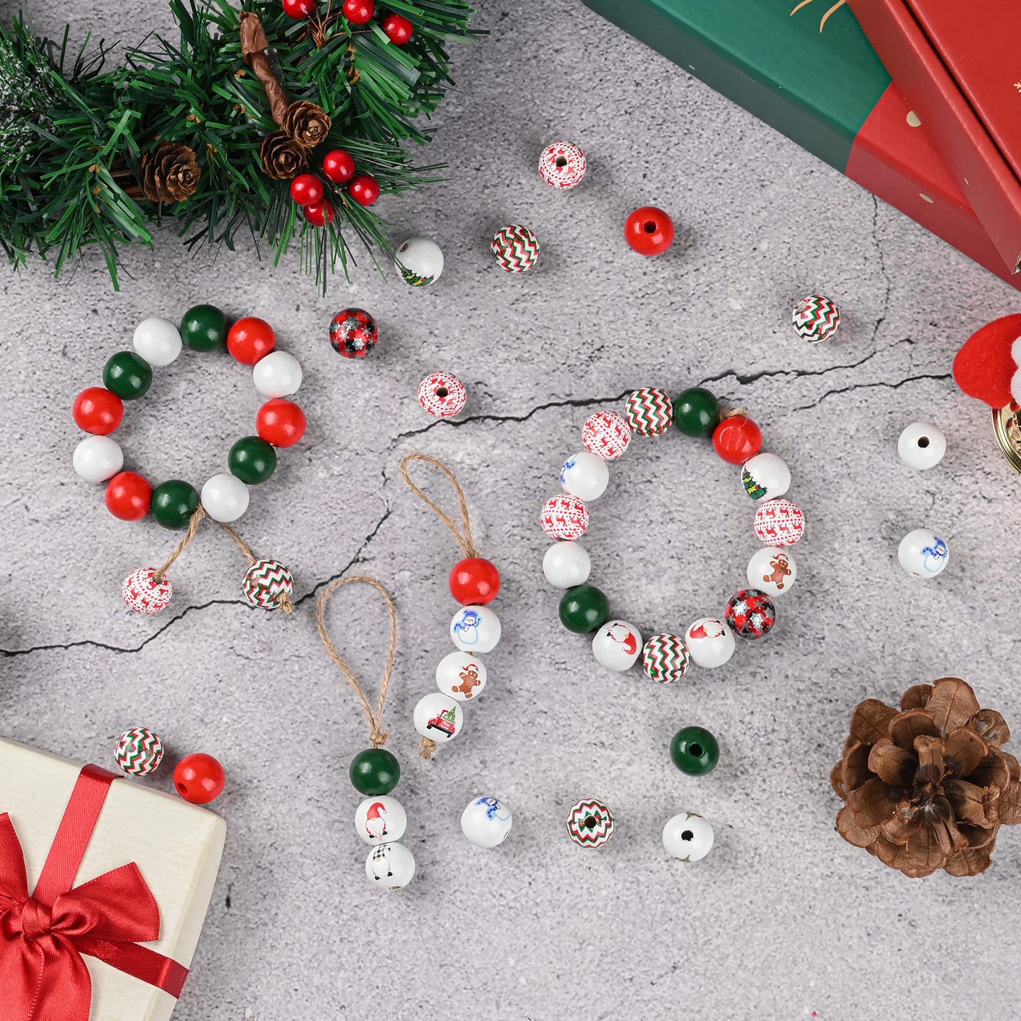 150 Pieces Christmas Wooden Beads Xmas Decorations DIY Craft Wood Bead Snowman gnome Gingerbread Candy Deer Spacer Bubblegum Beads Bulk for Tree Hanging Garland Jewelry Making Home Decor