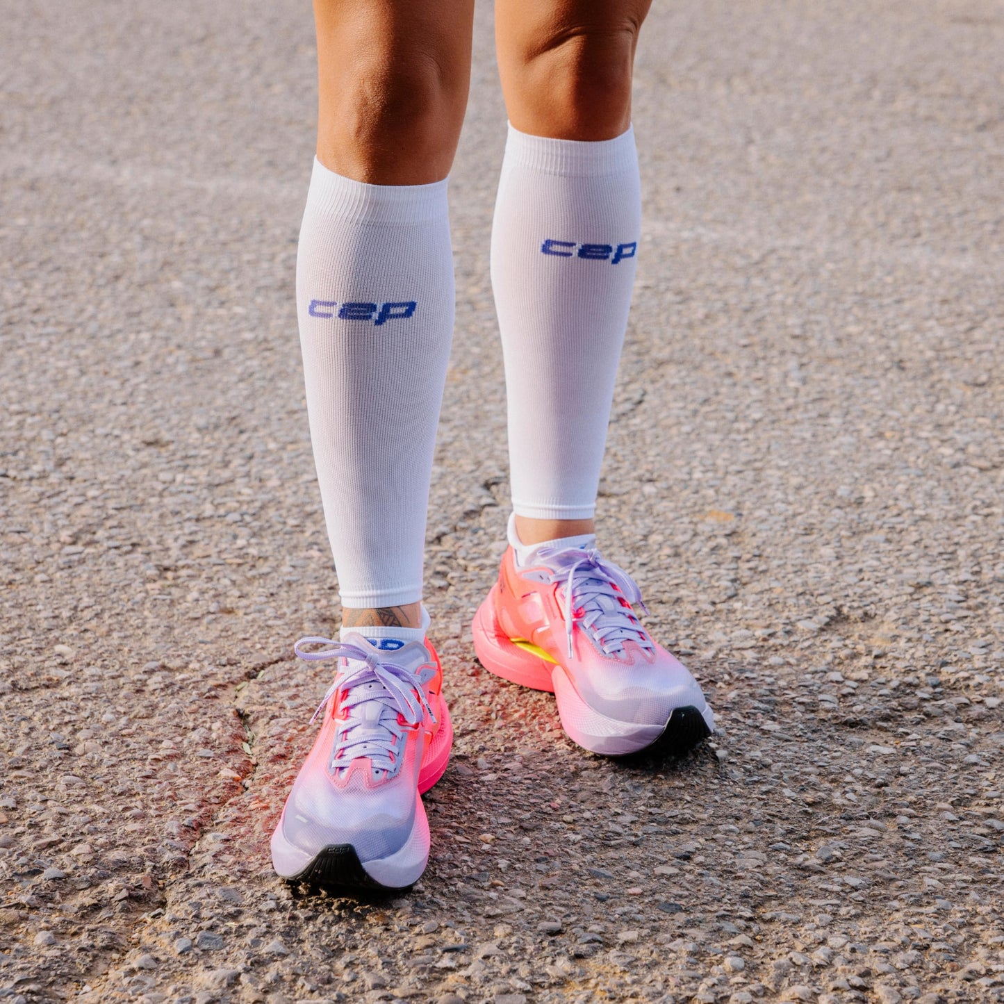 CEP Core Run Ultralight Calf Sleeves, White, Women, IV