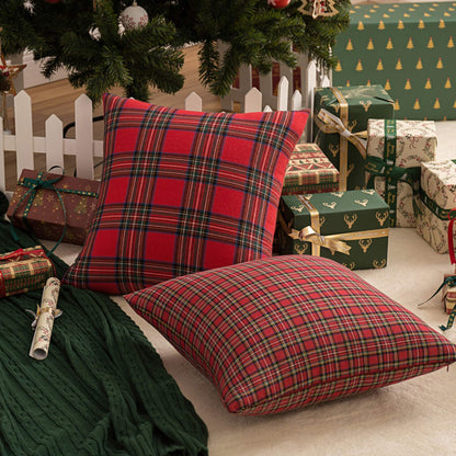 AQOTHES Pack of 2 Christmas Plaid Decorative Throw Pillow Covers Scottish Tartan Cushion Case for Farmhouse Home Holiday Decor Red and Green, 20 x 20 Inches