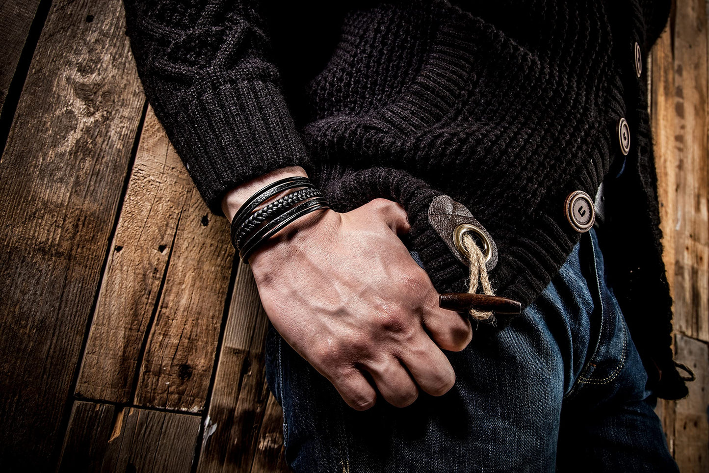 SERASAR Mens Bracelet - Black Bracelet Leather Cowhide Gift-Box Braided Stainless Steel Jewelry Wrist-Band Cuff Wrap Rope Bangle Dad Man Pulseras para Hombres Cuero Regalo