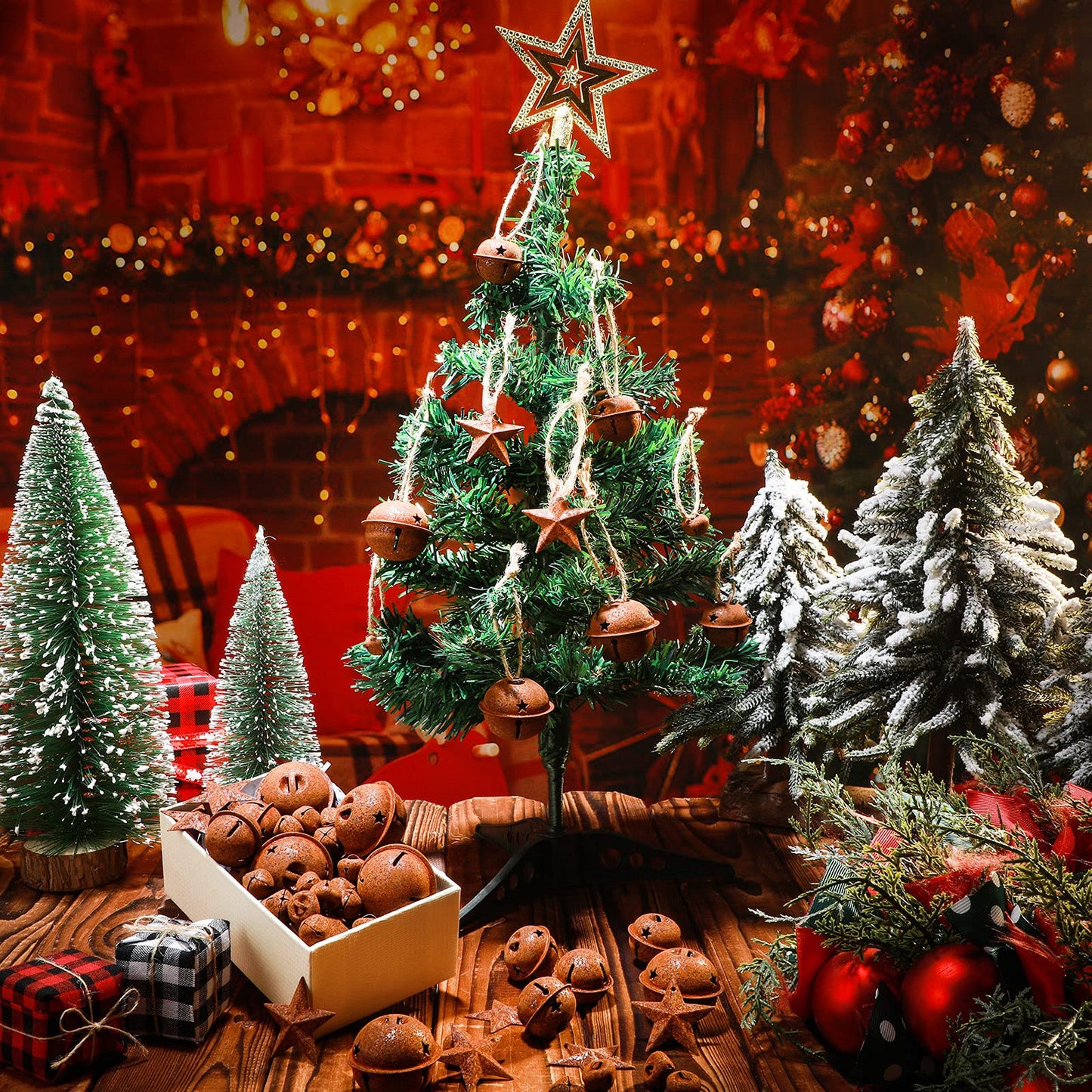 Dilunave 140 Pieces Rustic Christmas Bell Set, Includes 100 Small Rustic Jingle 20 Star Cutout Bells 20 Metal Star Hanging Ornament for Christmas Tree Home Decor DIY Craft(Rusty)