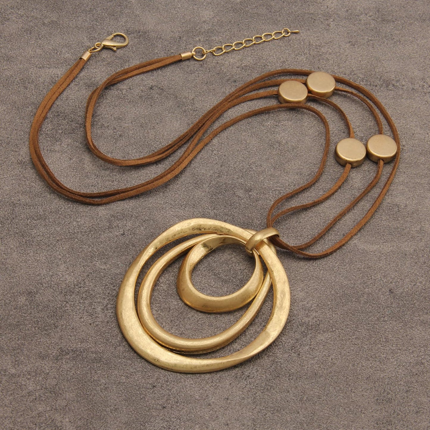 joymiao Large Pendant Necklace Chunky Boho Necklaces for Women Long Brown Necklace Leather Necklaces for Women Hippie Jewelry
