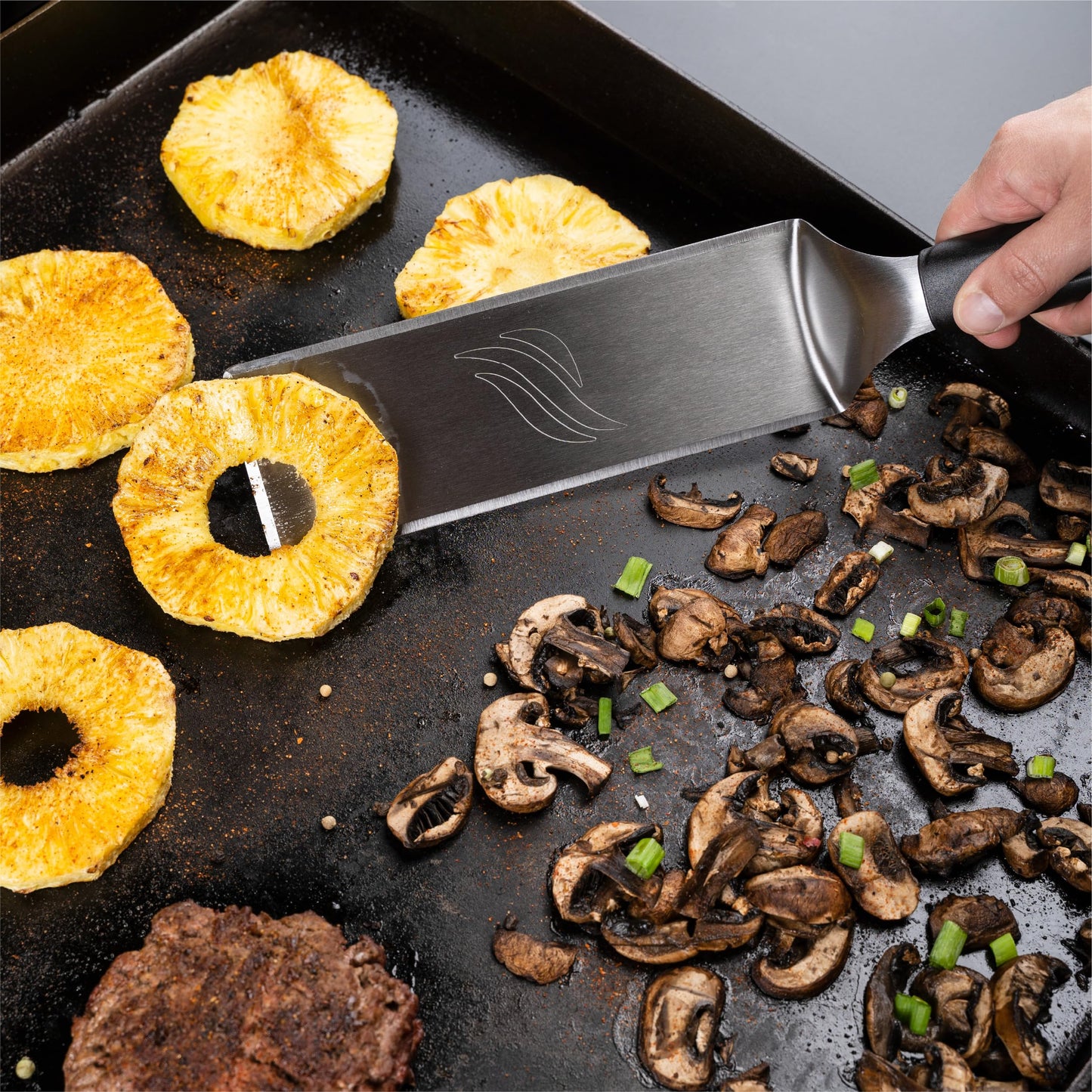 Blackstone 5464 Griddle Tool Kit Outdoor Indoor Grill BBQ Utensils Cooking Accessories-Heat Resistant– 2 Long Spatulas, 2 Angled Scraper Classic Tong, 1 (32oz) Squeeze Bottle, Black, Silver, White