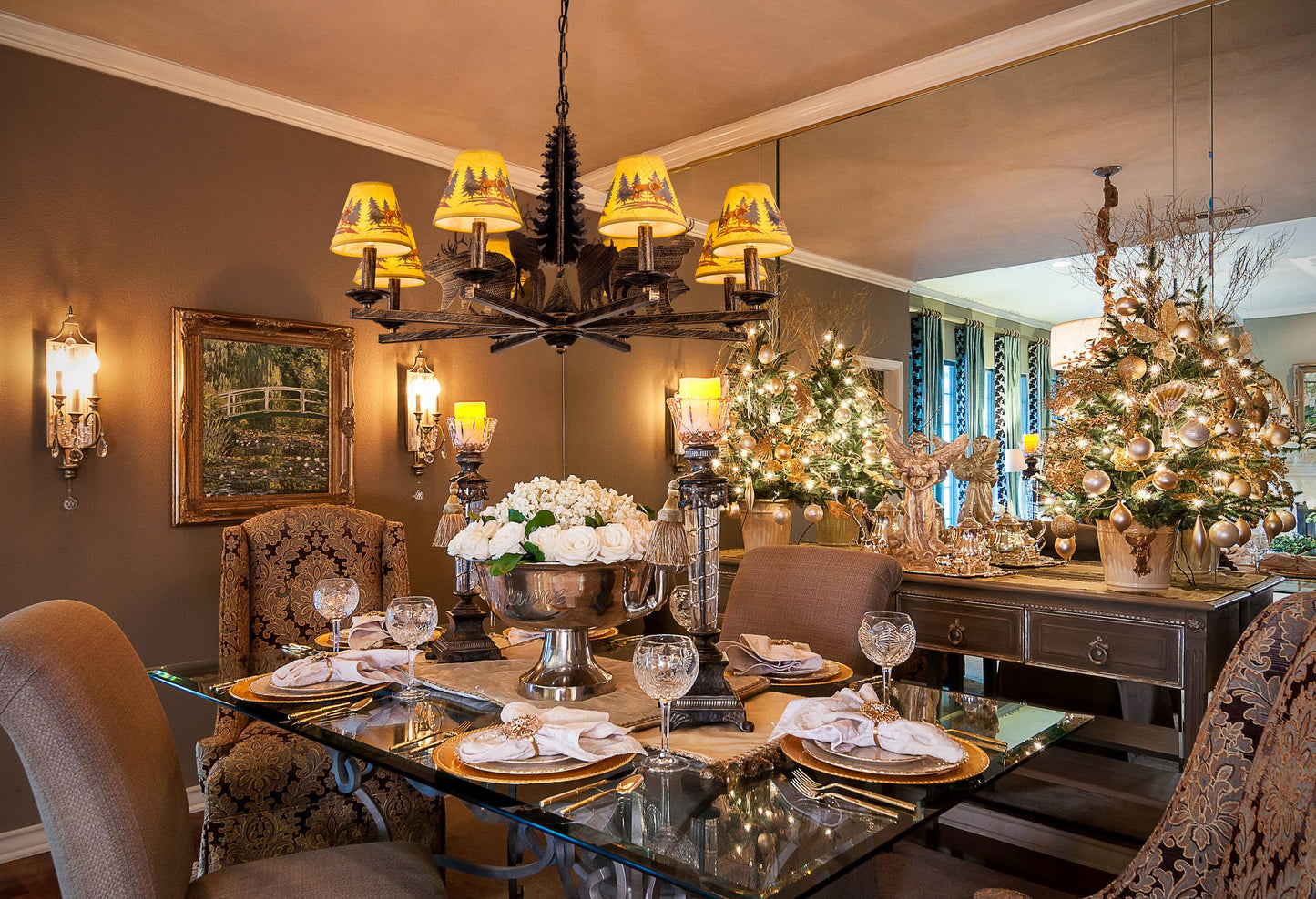 TOCHIC 8-Light Western Chandelier for Dining Room, Farmhouse Chandelier with Lampshade, Rustic Bronze Christmas Tree Bear Wildlife Light Fixture for Living Room Bedroom Kitchen Foyer Cabin, 35.5" D