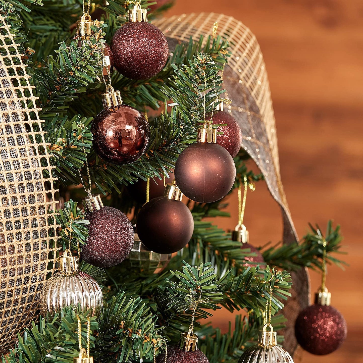 XmasExp 24ct Brown Christmas Ball Ornaments for Tree Decorations, Small Shatterproof Plastic Hanging Balls Set for Christmas Tree, Home Holiday Party Decor (1.57'', Brown)