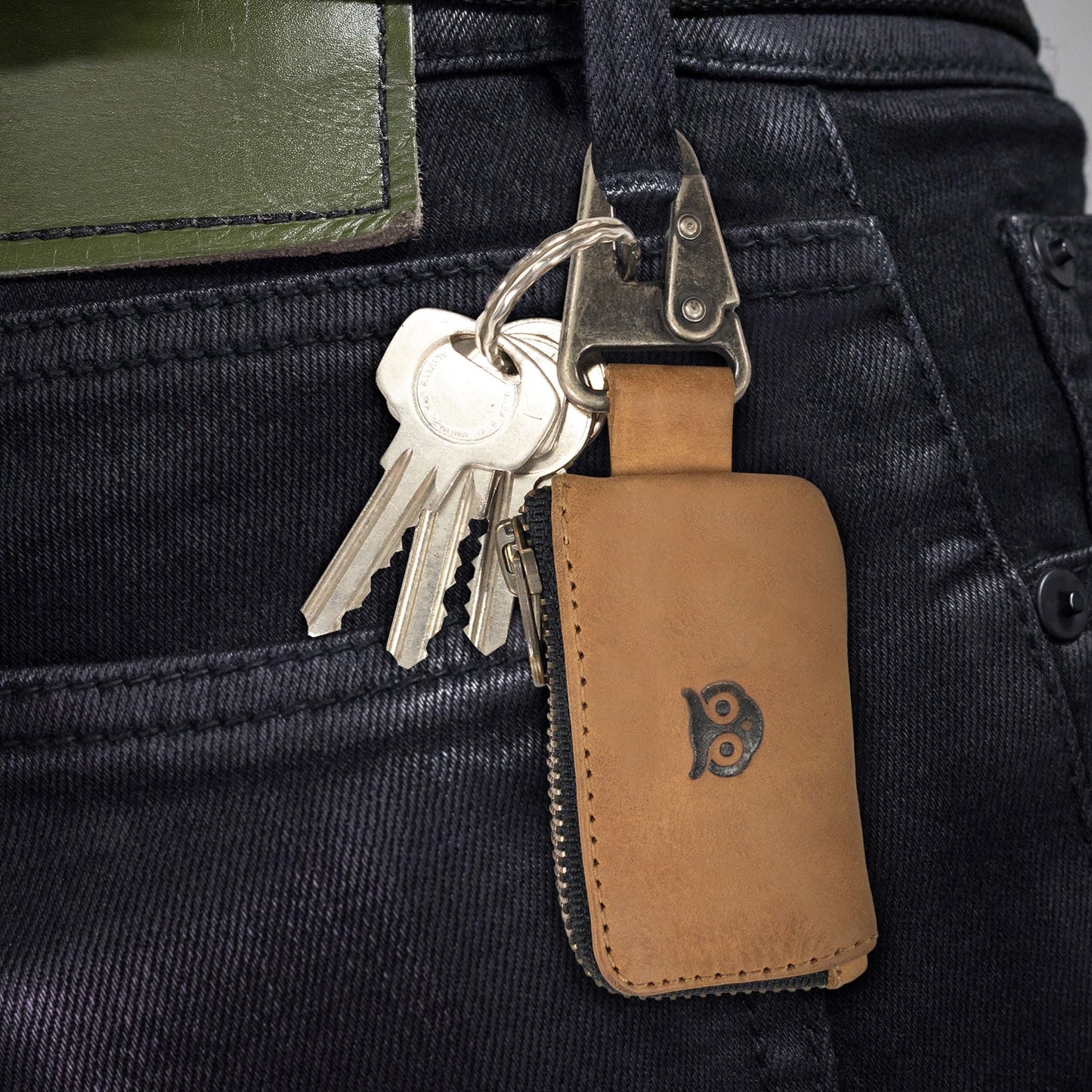 Hide & Drink, Rustic Leather Car Key Holder, Headphone & Charging Cables, Memory Cards, Handmade :: Single Malt Mahogany