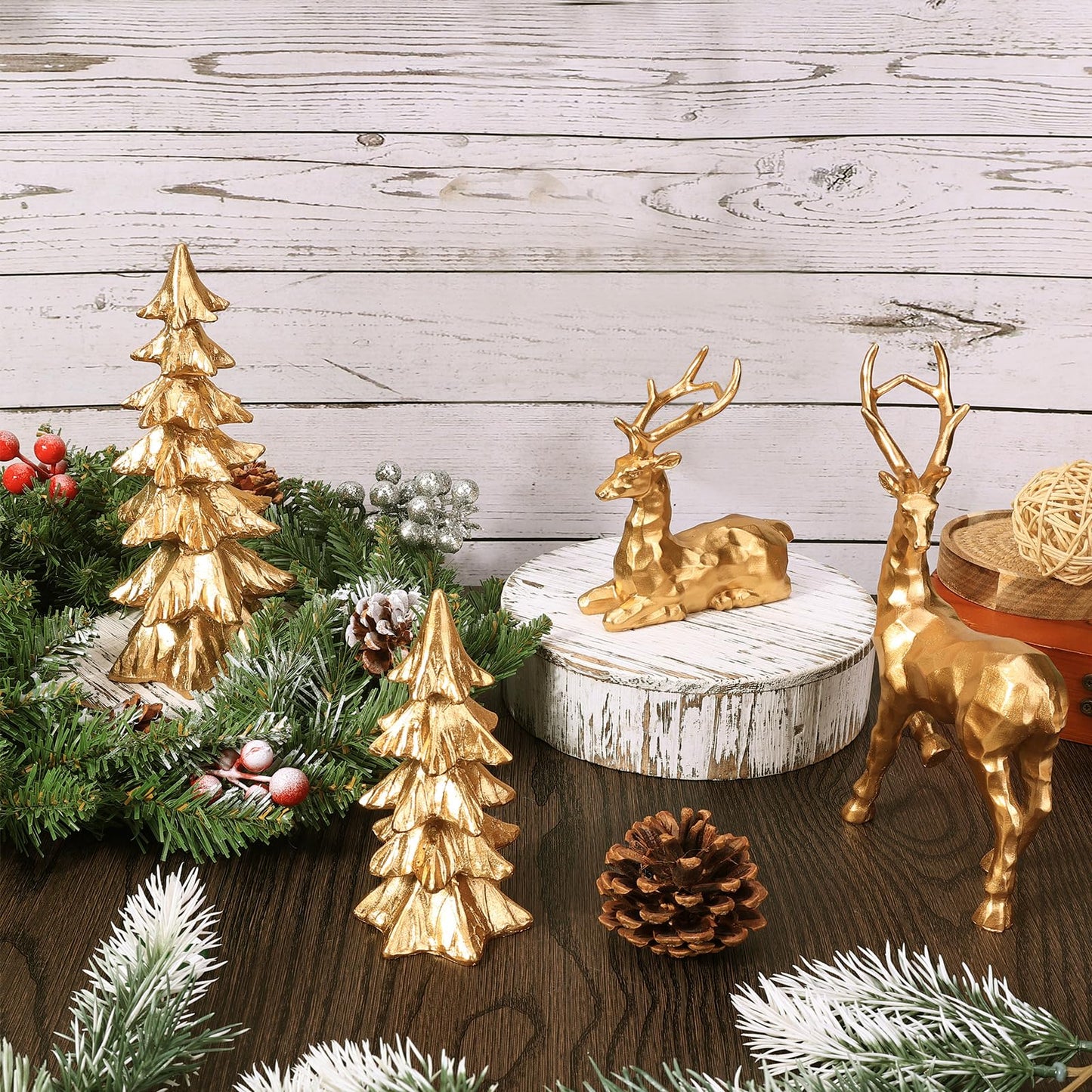 2 Pcs Christmas Tree Figurines and 2 Pcs Christmas Reindeer Figurines, Gold Tabletop Christmas Decorations Resin Christmas Tree and Elk Statues for Table Centerpieces Desk Shelf Fireplace Decor