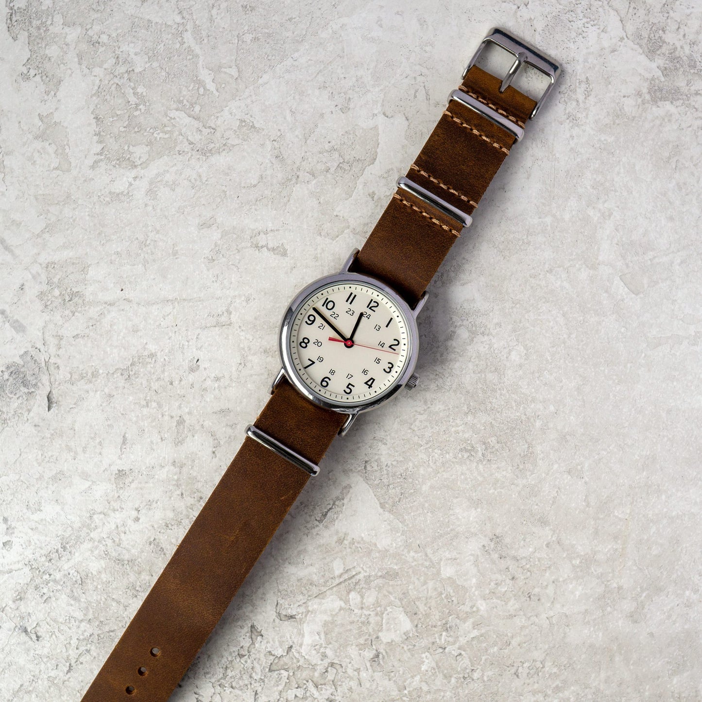 Benchmark Basics Leather Watch Band - Crazy Horse Oiled Leather One-Piece Watch Straps for Men & Women - 24mm, Dark Brown