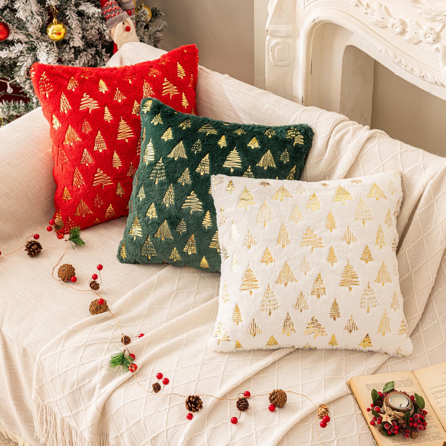 AQOTHES Christmas Tree Green Throw Pillow Covers 18x18inch, Set of 2 Winter Holiday Decorative Faux Fur Fuzzy Pillows Covers with Glitter Printed for Christmas Decor Sofa Couch Home