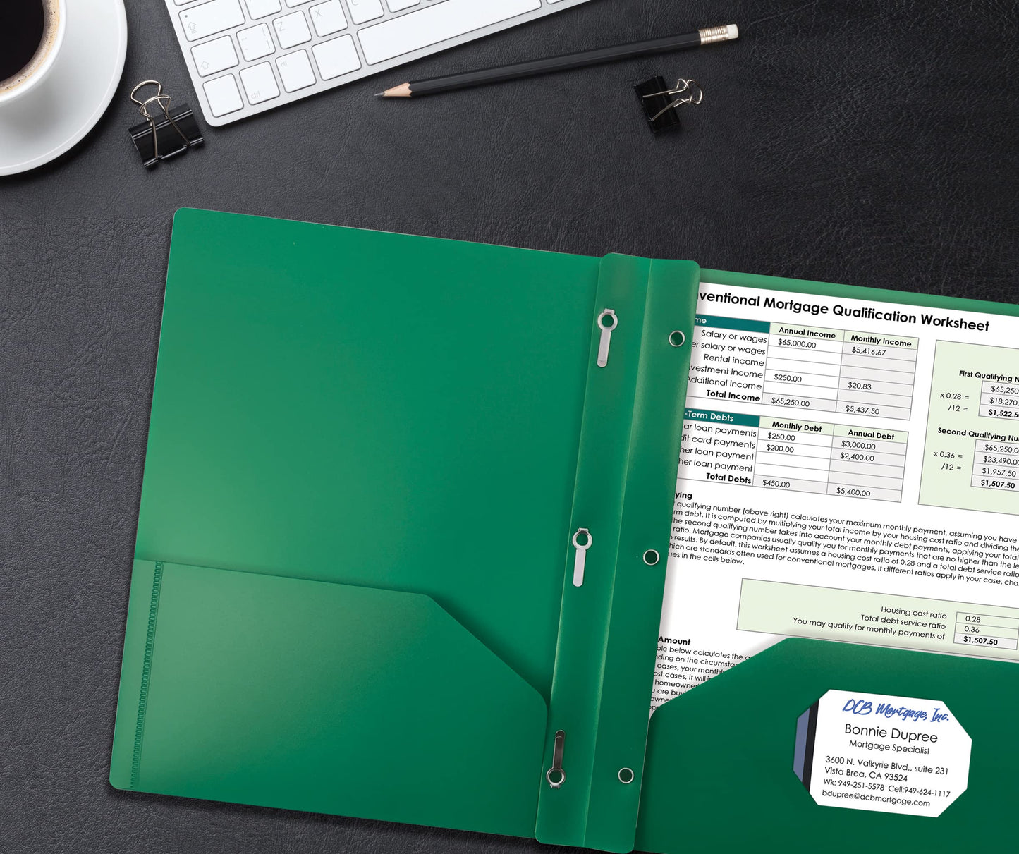 Better Office Products Green Plastic 2 Pocket Folders with Prongs, Heavyweight, Letter Size Poly Folders, 24 Pack, with 3 Metal Prongs Fastener Clips, Green