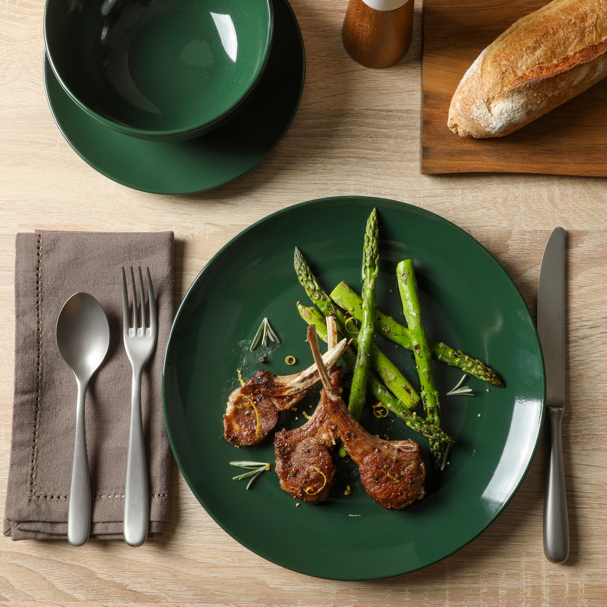 Gibson Home Queenslane 16 Piece Double Bowl Plates and Bowls Dinnerware Sets - Matte Blue