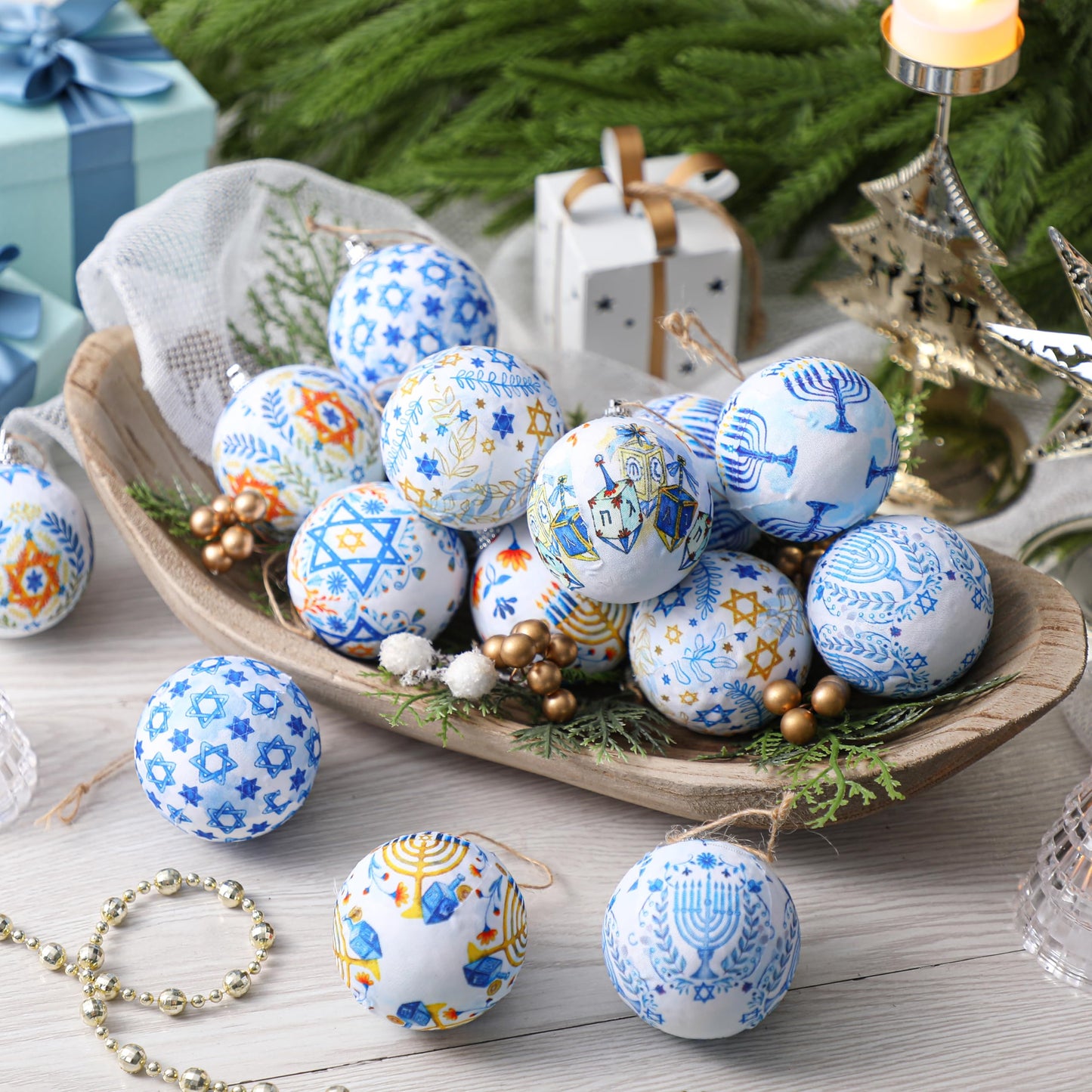 Outus 16 Pcs Hanukkah Ball Ornaments Hanukkah Hanging Ornament for Tree Blue and White Jewish Christmas Decorations for Tree Star of David Chanukah Party Decorations