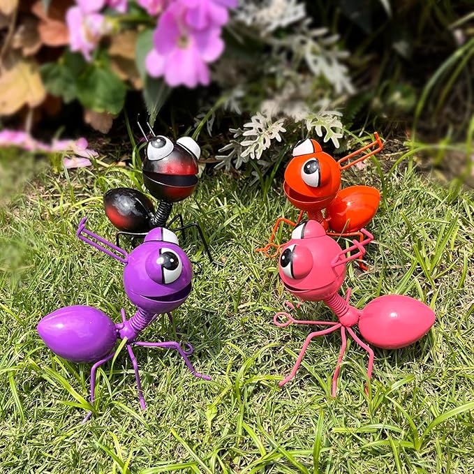 Metal Yard Art Garden Decor for Outside Cute Ants Yard Decorations Outdoor Lawn Ornaments Backyard Gifts for Mom - Set of 4