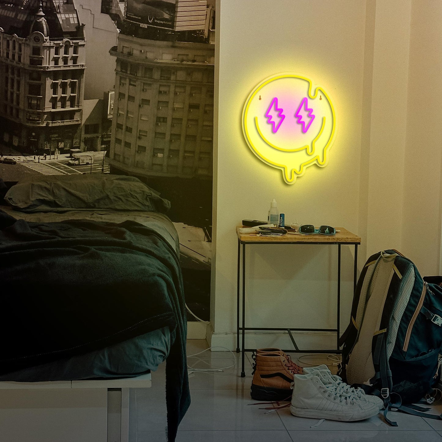 JIARODEY Melting Smile Face Neon Sign Dimmable Melted Smiling Face Neon Signs for Wall Decor Neon Smile Light Signs for Kids Room Party Bedroom Wall Art Decor USB Powered Holiday Gift