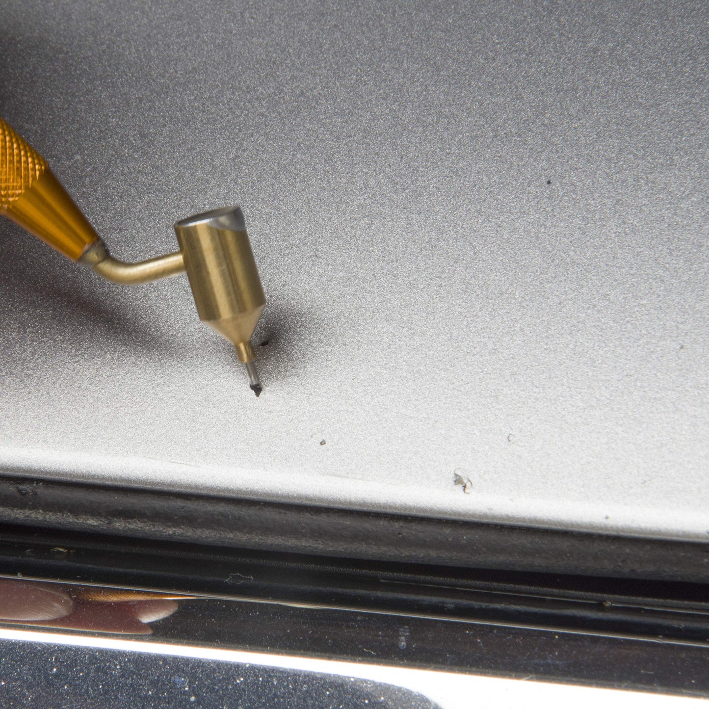 Gold Label Detailing Fine Line Fluid Writer Paint Applicator Pen | Precision Touch Up Paint | Perfect For Rock Chips and Scratch Repair | .5mm Tip Brass Construction