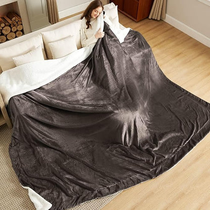 Bedsure GentleSoft Sherpa Fleece Oversized Cal King Blankets for Bed - Thick and Warm Throw for Men, Soft Fuzzy Plush Large Blanket for Winter, Brown, 112x98 Inches