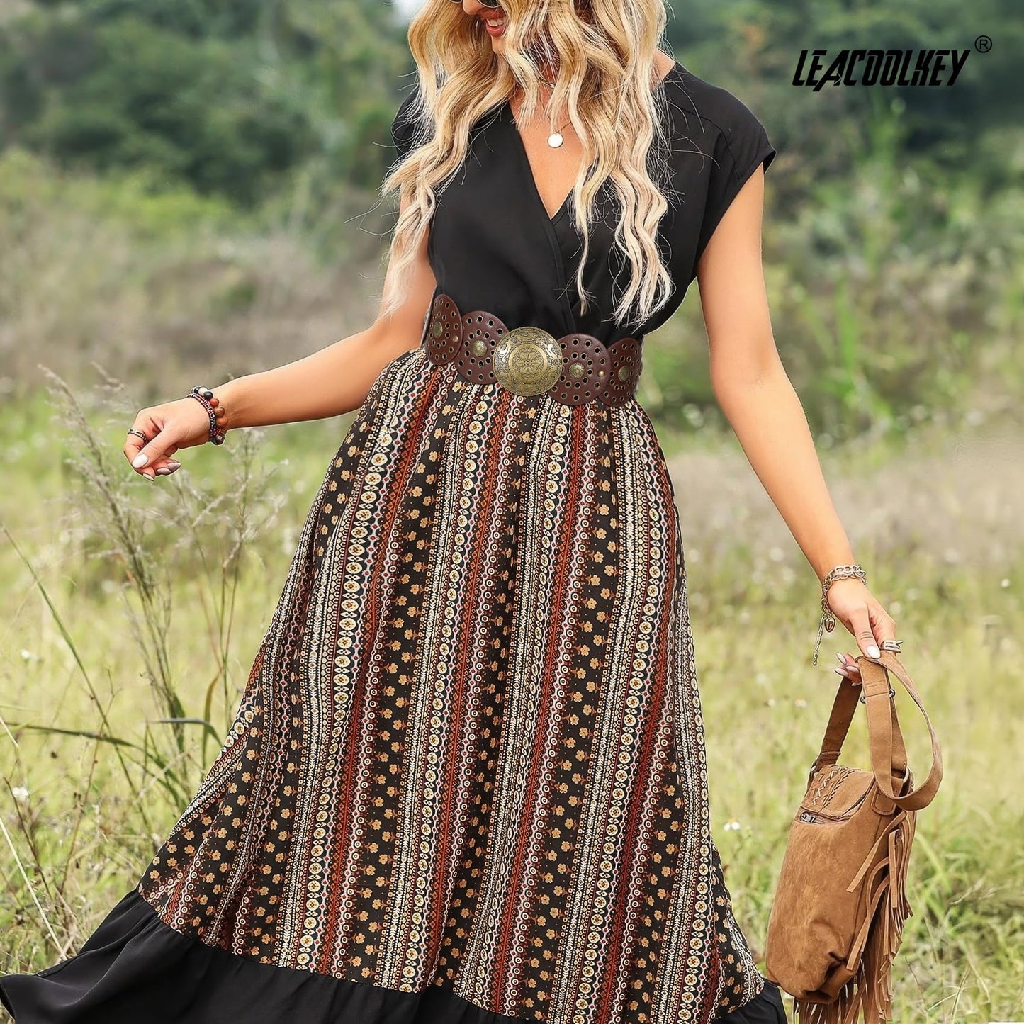 LEACOOLKEY Women's Boho Disc Belt Wide Western Leather Belt Vintage Concho Waist Belts for Dress Jeans