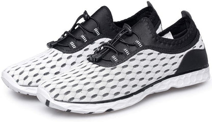 DOUSSPRT Men's Water Shoes Quick Drying Sports Aqua Shoes White Size 10