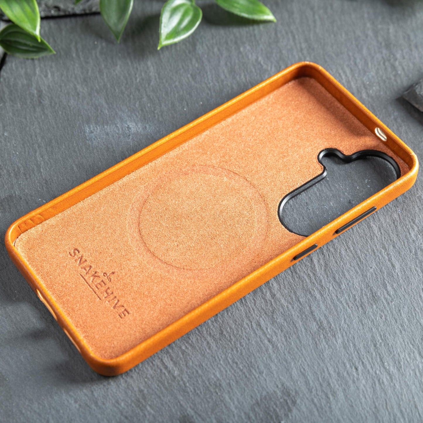 Snakehive Leather Case for Samsung Galaxy S26 - Slim Protective Case - Wireless Charging/Qi2 Compatible - Tan