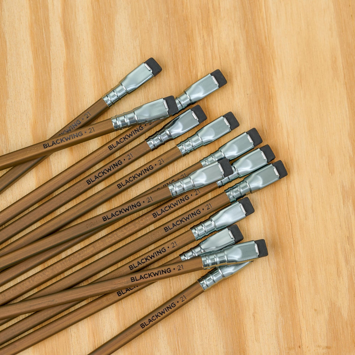 Blackwing Volume 21 - Set of 12 Pencils, Limited Edition, Woodworking Inspired, Square Barrel