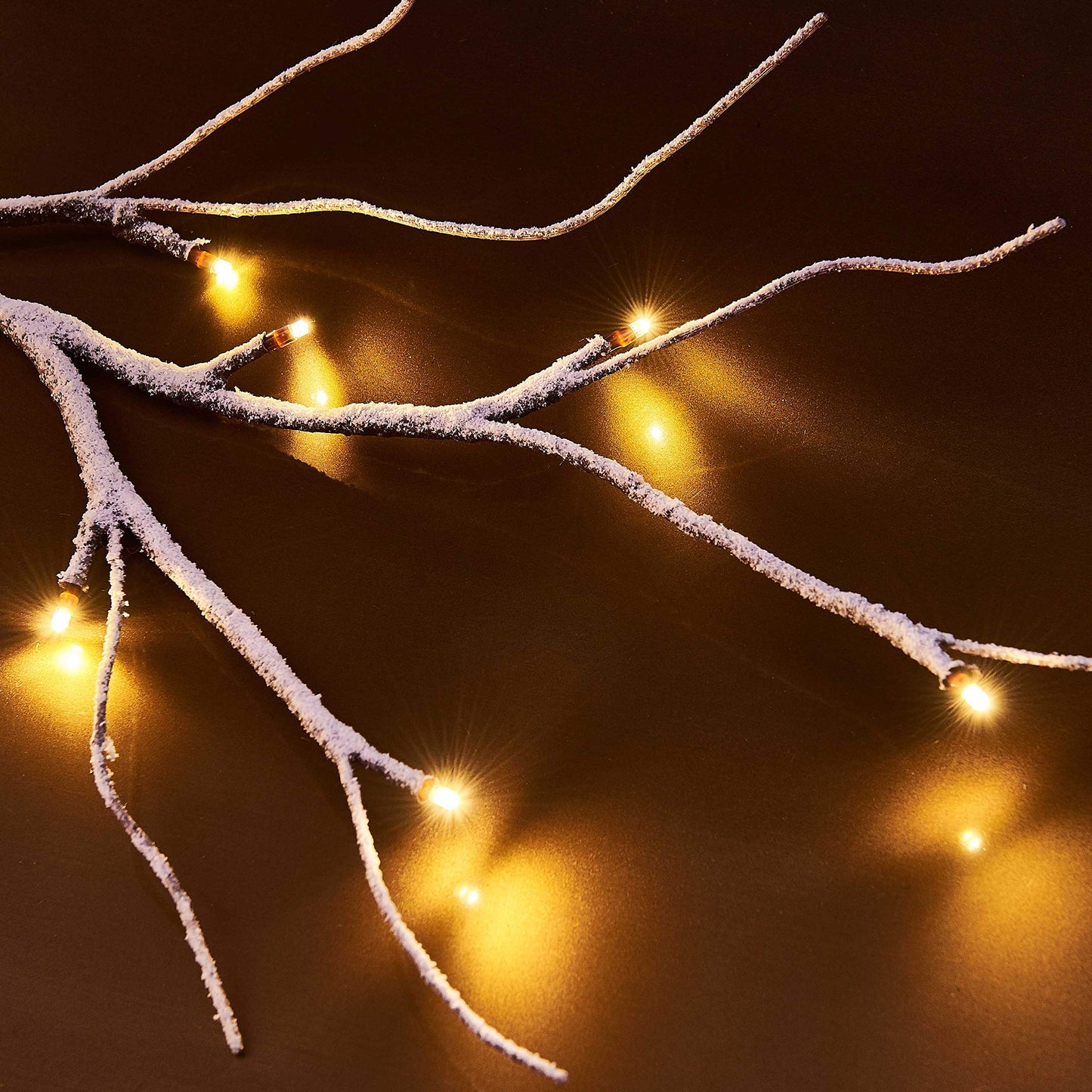 Hairui Lighted Garland Snow Flocked with Timer 6FT 48 LED Battery Operated Pre-lit Twig Vine Firepalce Mantle Table Winter Christmas Decoration Indoor Outdoor