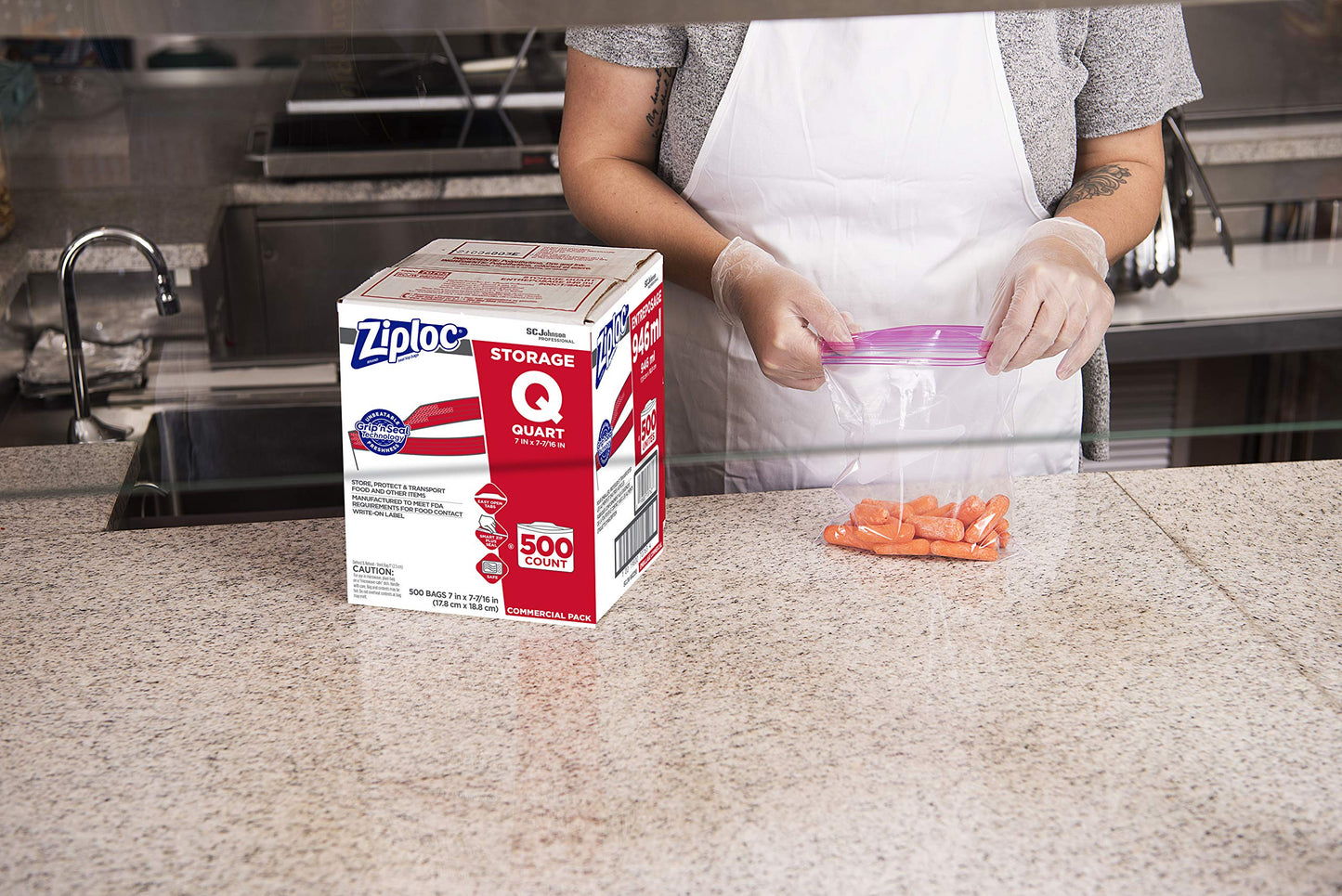 SC Johnson Professional, Ziploc Storage Bags, For Food Organization and Storage, Double Zipper Seal, Easy-Open Tabs Quart, 500 Count