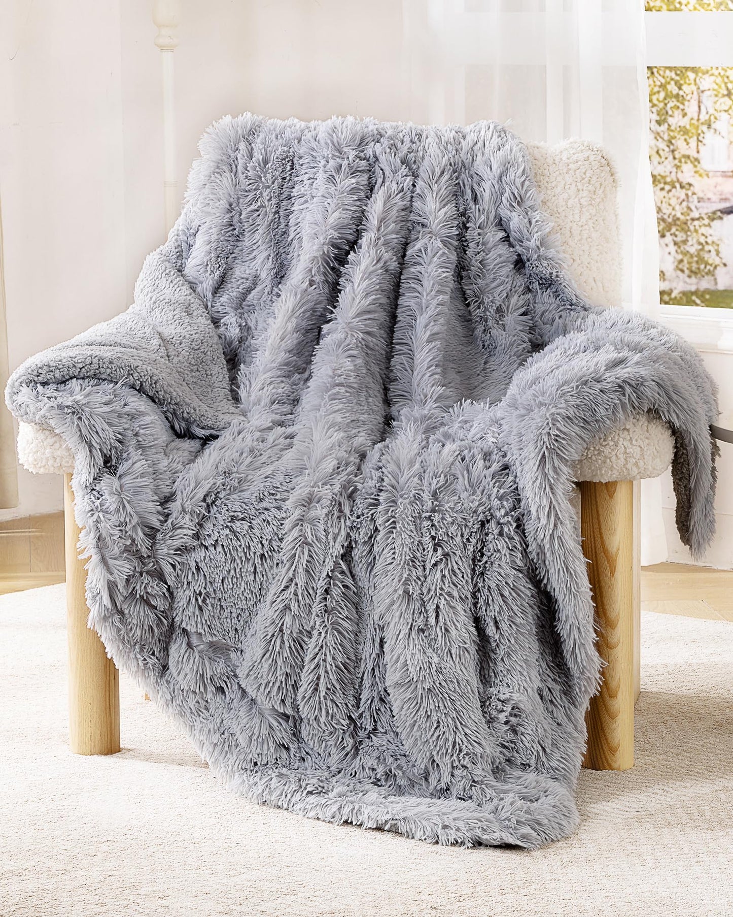 UINIU Super Soft Fluffy Faux Fur Throw Blanket for Couch, Fuzzy Sherpa Fleece Cozy Warm Gifts for Women, Room Decor Christmas Plush Thick Throw for Men, Minky Teen Gifts Winter Bedding, 50" x 60"