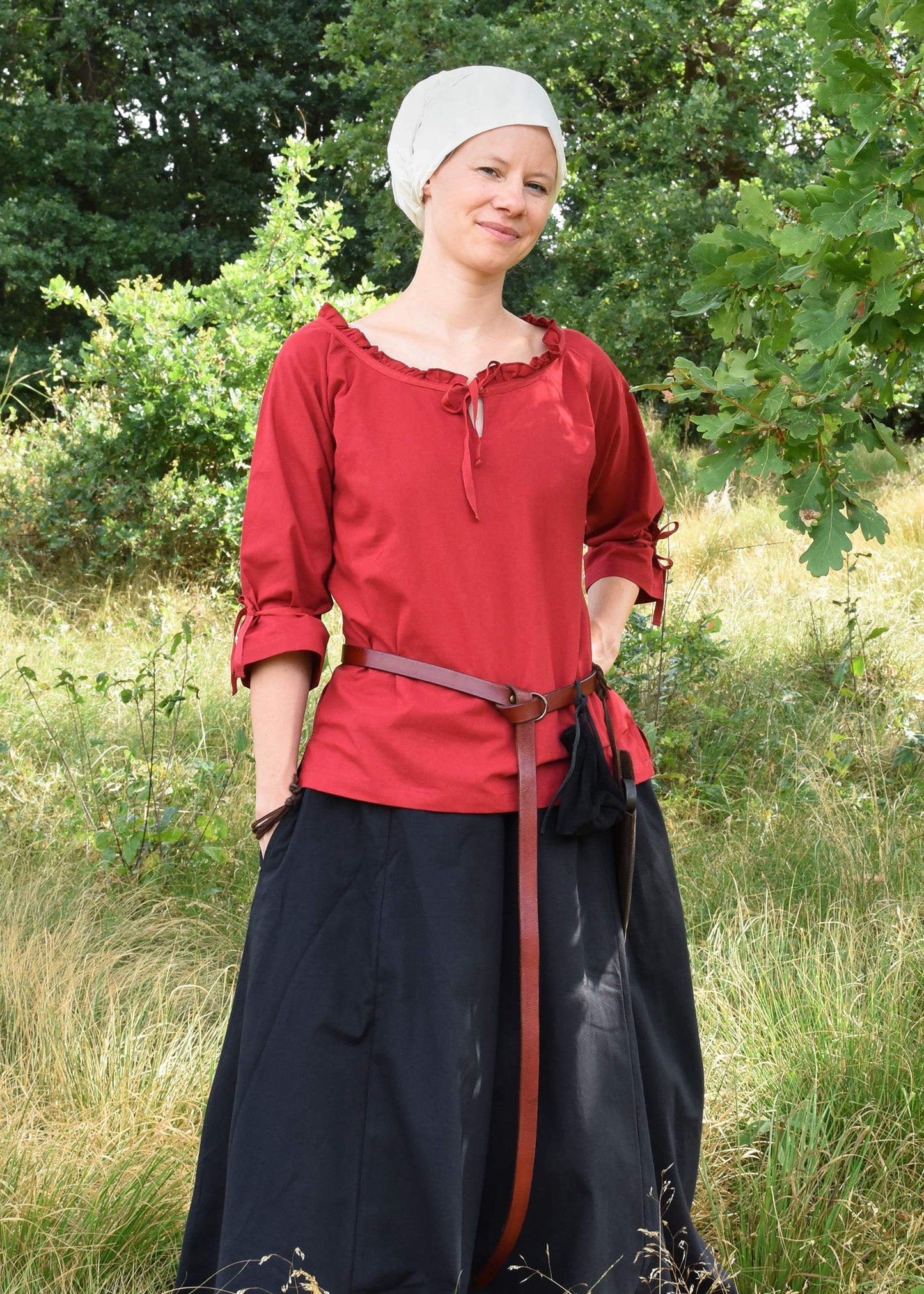 Battle-Merchant Medieval Leather Long Belt with Brass Ring – Long Viking Renaissance LARP Belt in (Red, 75)