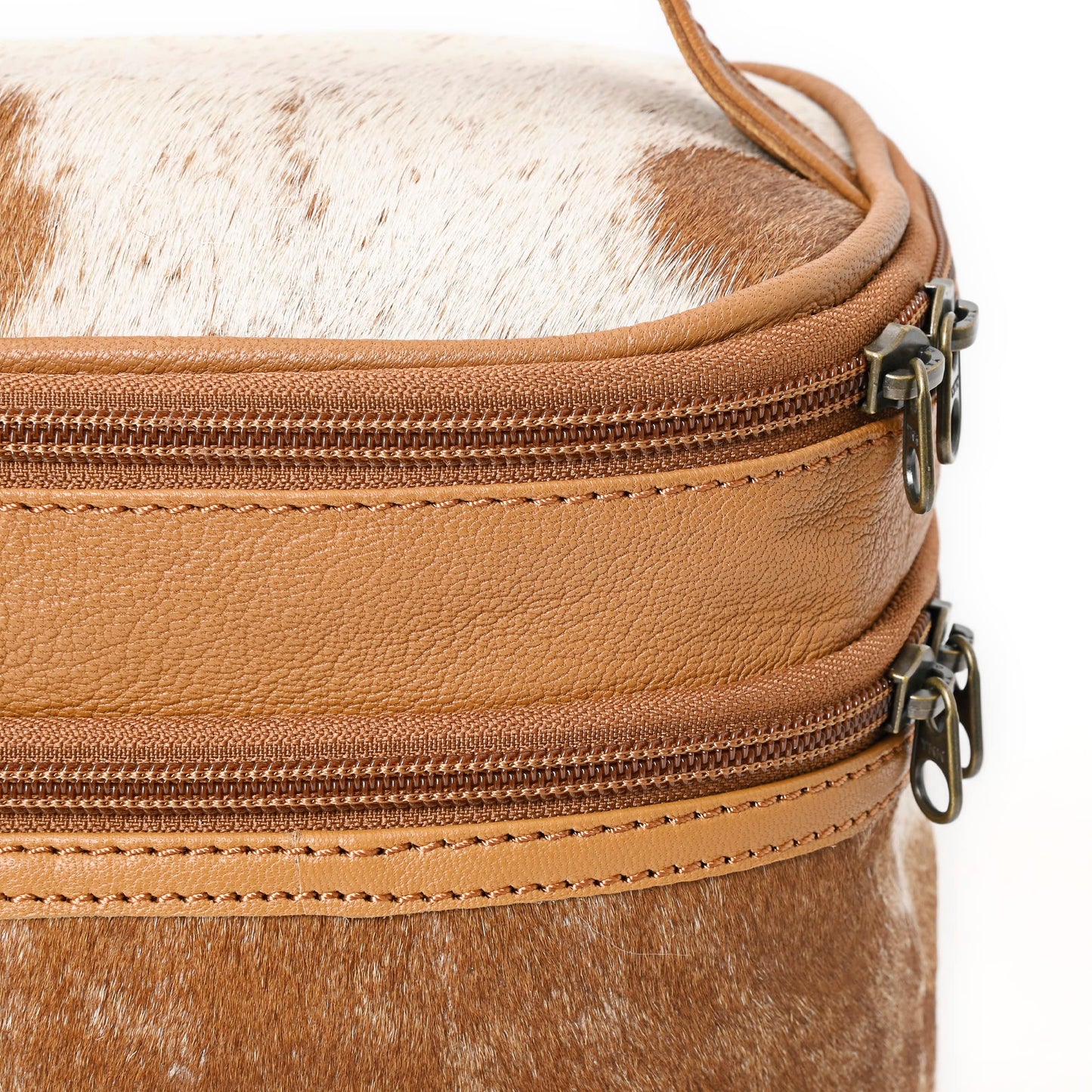 Merbaa Jewelry Travel Organizer, Waterproof Leather Bag - Storage Organizer, Groom & Bridesmaid Wedding Gifts, Full Grain Leather, Handmade Travel Case (Tan)