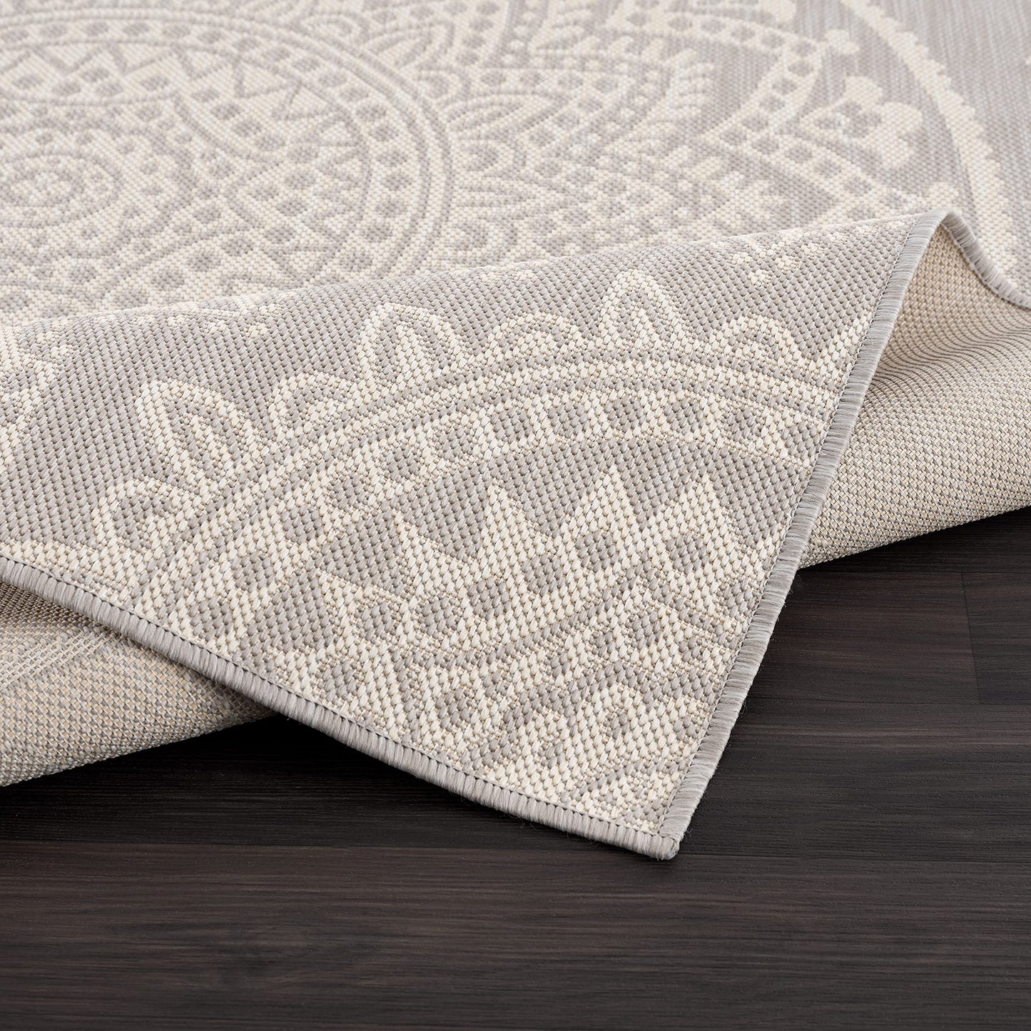 CAMILSON Outdoor Rug 5x7 Modern Area Rugs for Indoor and Outdoor Patios and Porches - Waterproof, Washable, Non-Shedding, Easy-to-Clean Outside Carpet (5 x 7, Medallion - Grey/White)