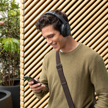 Bose QuietComfort 35 (Series II) Wireless Headphones, Noise Cancelling, with Alexa voice control – Limited Edition Triple Midnight
