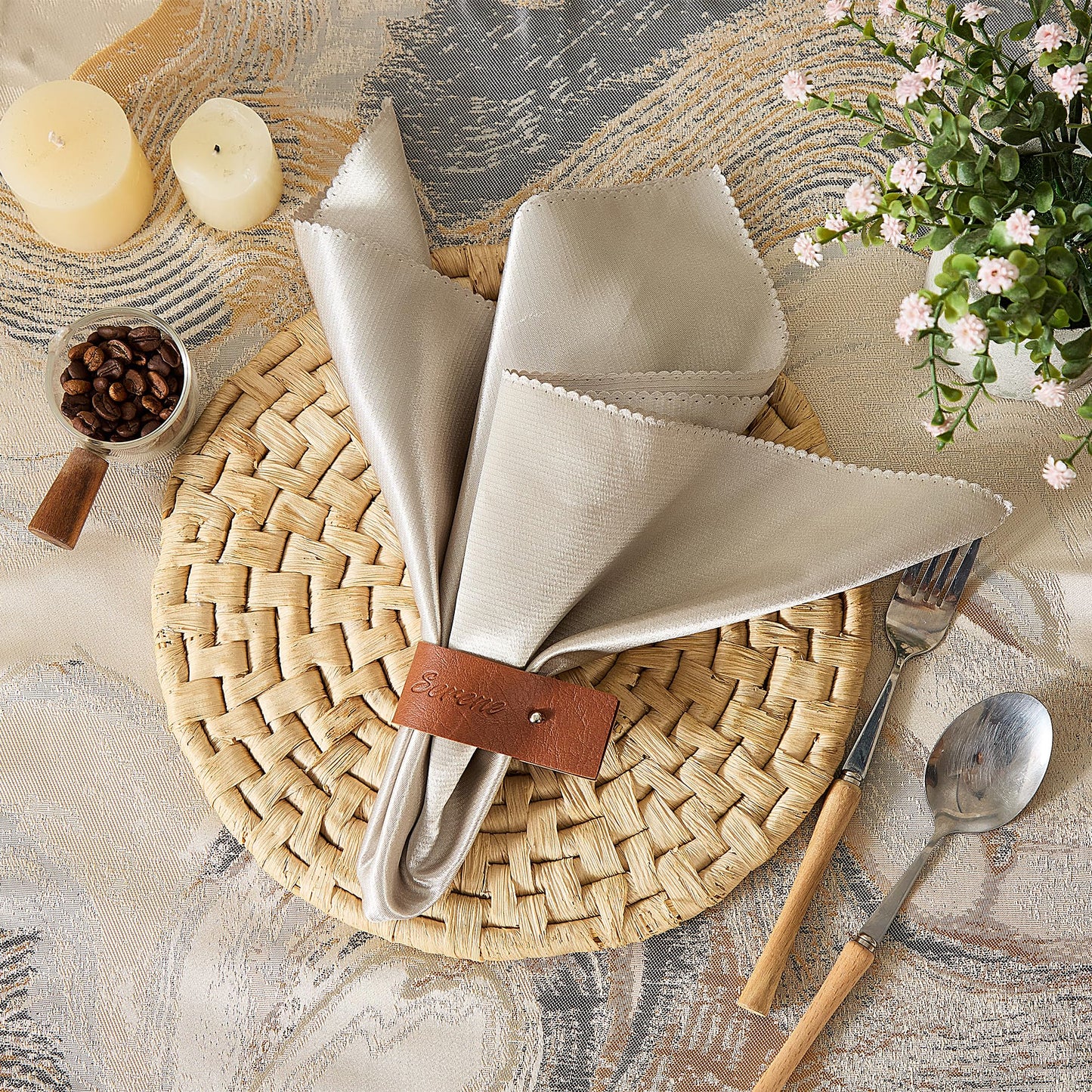 Reddish Brown Napkin Rings Set of 6 – Elegant Leather Napkin Ring Holders, Double-Sided Waterproof, Durable Table Decor for Easter, Weddings & Dinner Parties, Stylish Table Setting Accessories
