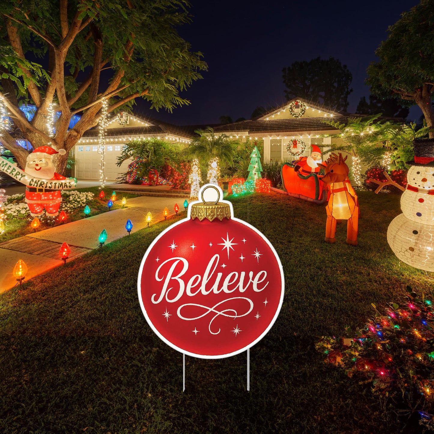 Believe Red Ornament Christmas Classic Yard Sign for Home Decor and Lawn Decoration With Stakes, Green Merry Christmas Sign