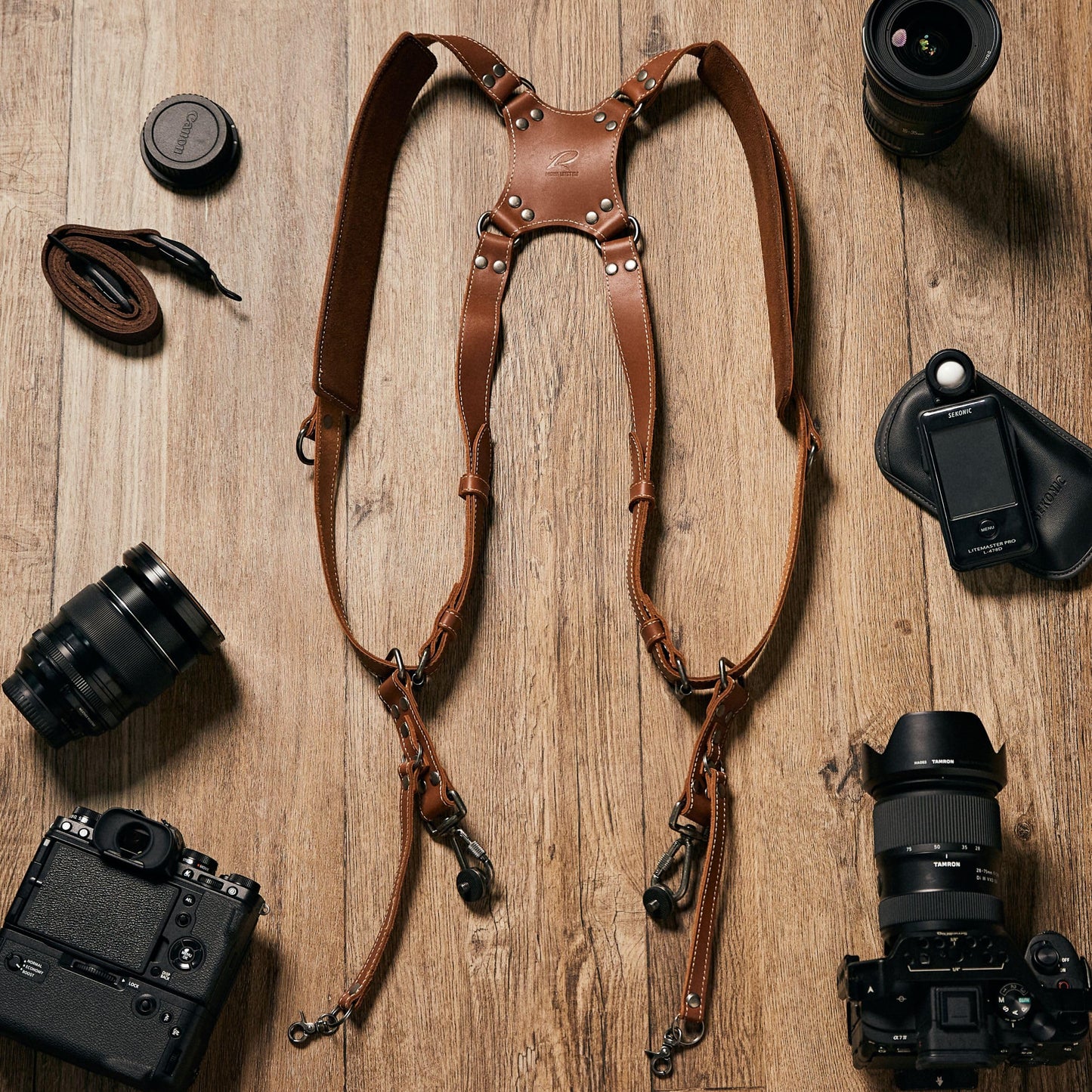 Padwa Lifestyle Tan Dual Camera Harness Strap for Two-Cameras - Dual Shoulder Full Grain Leather Harness,Multi Double Camera Gear for DSLR/SLR Strap,Double Camera Harness for Photographers